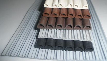 清河縣利佳橡膠制品 專業(yè)供應(yīng)門窗密封條，支持來圖來樣定制